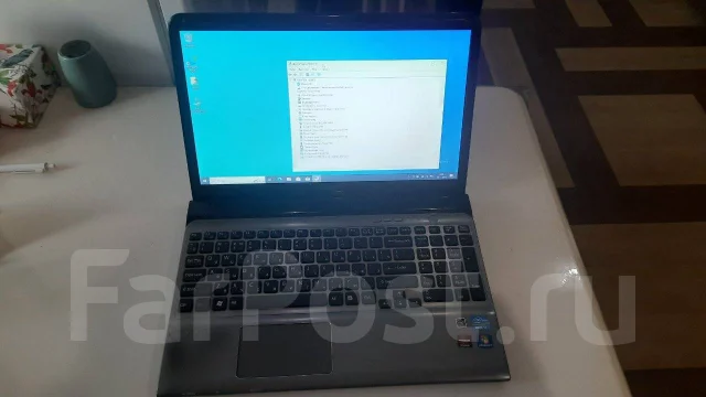 Sony VAIO. 15", ��� 4 ��, WiFi: 1, Bluetooth: 1 ����