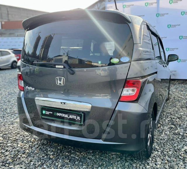 Honda Freed Spike. ��������, ��������, 1.5 (118��.�.), ������, 205 000����. �� ����
