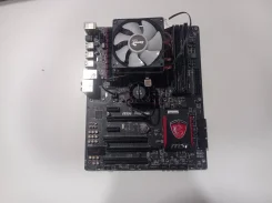 Socket AM3+ ����