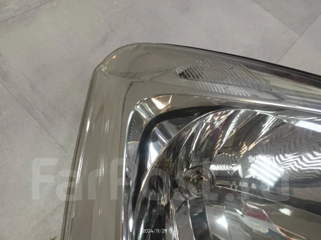 ���� Toyota Premio 811502B800 ����