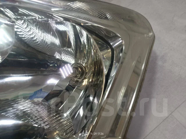 ���� Toyota Premio 811502B800 ����