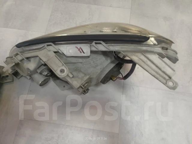 ���� Toyota Premio 811502B800 ����