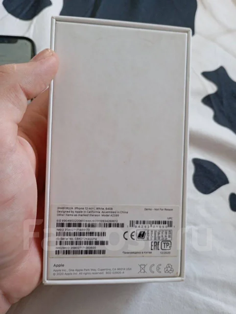 Apple iPhone 12 mini. �/�, 64 ��, �����, 3G, 4G LTE, NFC ����