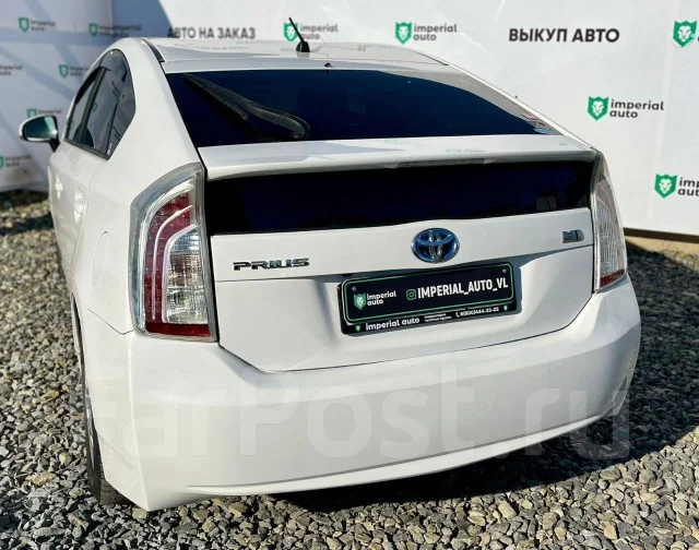 Toyota Prius. ��������, ��������, 1.8 (99��.�.), ������, 250 000����. �� ����