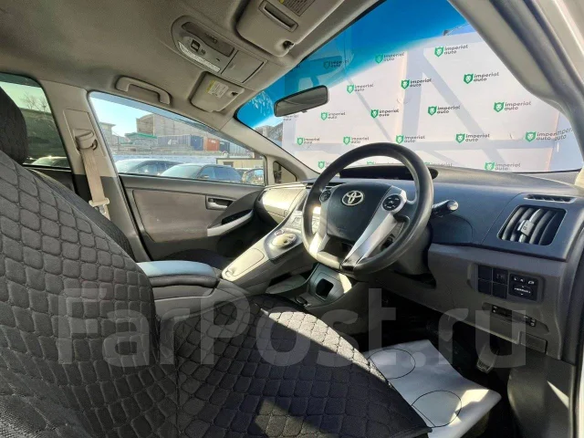 Toyota Prius. ��������, ��������, 1.8 (99��.�.), ������, 250 000����. �� ����