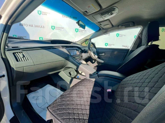 Toyota Prius. ��������, ��������, 1.8 (99��.�.), ������, 250 000����. �� ����