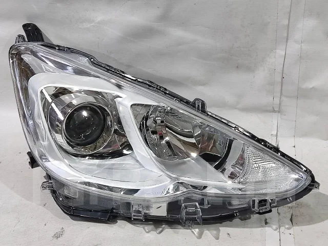 ���� Toyota Aqua 2014-2017� 52291 ����