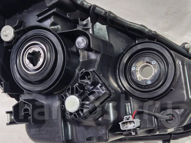 ���� Toyota Aqua 2014-2017� 52291 ����