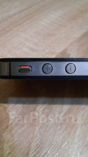 Apple iPhone 4s. �/�, �� 8 ��, ������, 3G ����