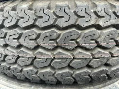 Bridgestone Desert Dueler 610
