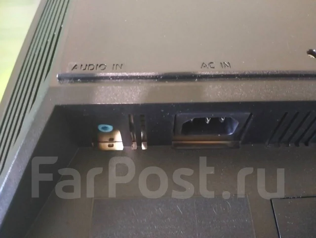 Acer. 19" ����