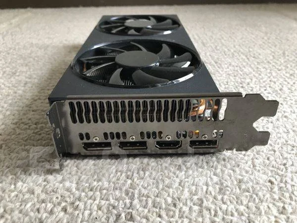 Radeon RX 5700 XT ����