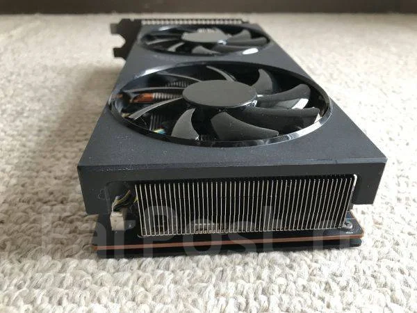 Radeon RX 5700 XT ����