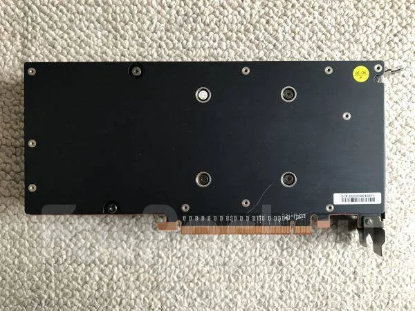 Radeon RX 5700 XT ����