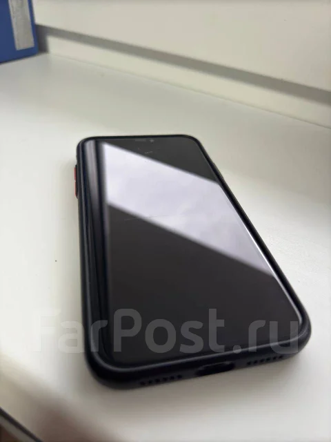 Apple iPhone 11. �/�, 128 ��, ������, 3G, 4G LTE, NFC ����