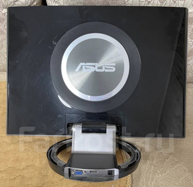 Asus. 22", ���������� �� (LCD, LED, QLED) ����