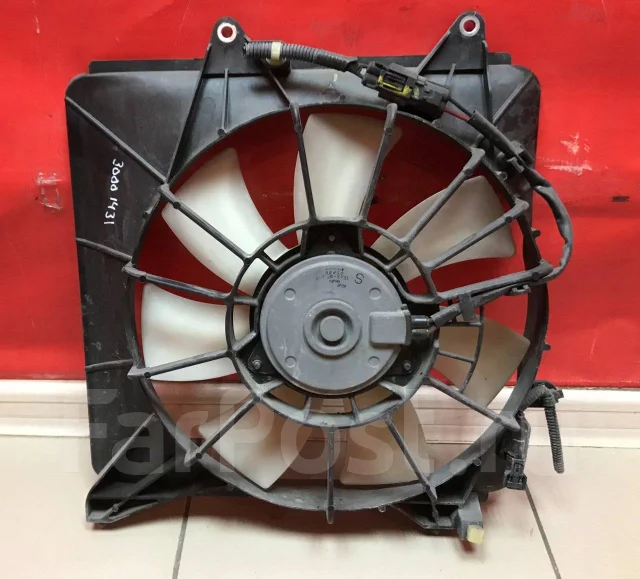 �������� ��������� (������������) Honda Fit GP1 2012 38615RB0003 ����