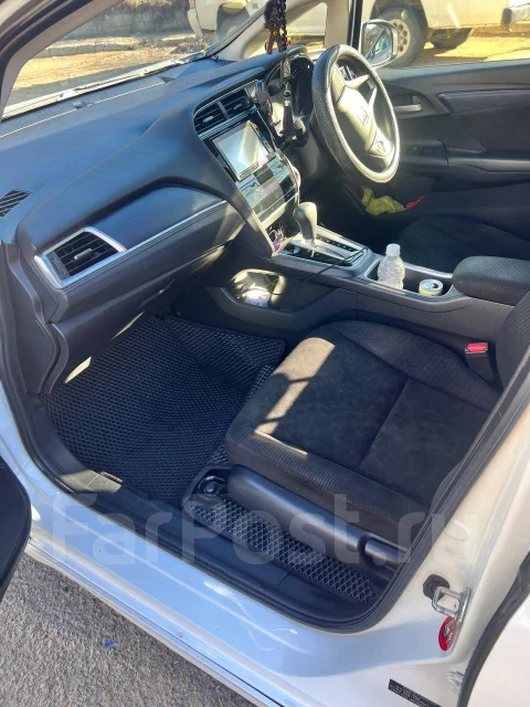 Honda Shuttle. ��������, ��������, 1.5 (132��.�.), ������, 131 600����. �� ����