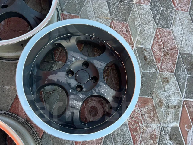 Bridgestone BEO. 7.0x17", 4x100, ET20 ����