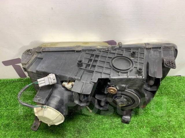  Toyota Land Cruiser Cygnus 2000 811306A111 UZJ100 2UZFE,  811306A111 