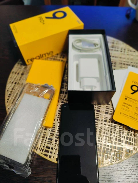 Realme 9 Pro+. �/�, 128 ��, �������, 5G, Dual-SIM, NFC ����