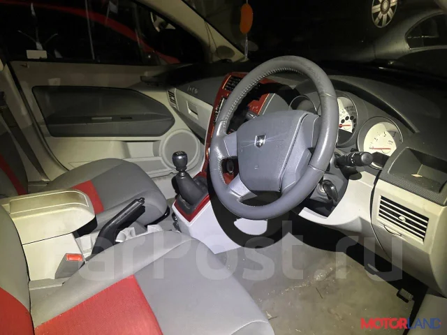 ���� Dodge Caliber 2006-2013 20311549 68004327AA ����