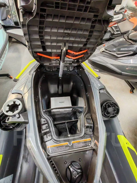 BRP Sea-Doo Explorer. 2024 ��� ����