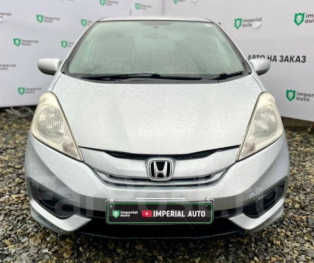 Honda Fit Shuttle. �������, 4wd, 1.5 (120��.�.), ������, 180 000����. �� ����