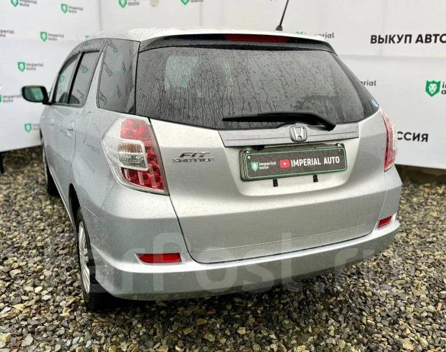 Honda Fit Shuttle. �������, 4wd, 1.5 (120��.�.), ������, 180 000����. �� ����