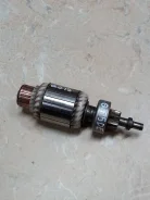 ����� �������� Nissan Wingroad 2000 [233100M210] 233100M210 ����