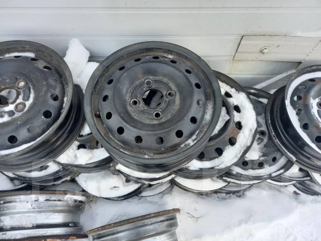 Toyota. 4.0x13", 4x100, �� 54,1���. ����