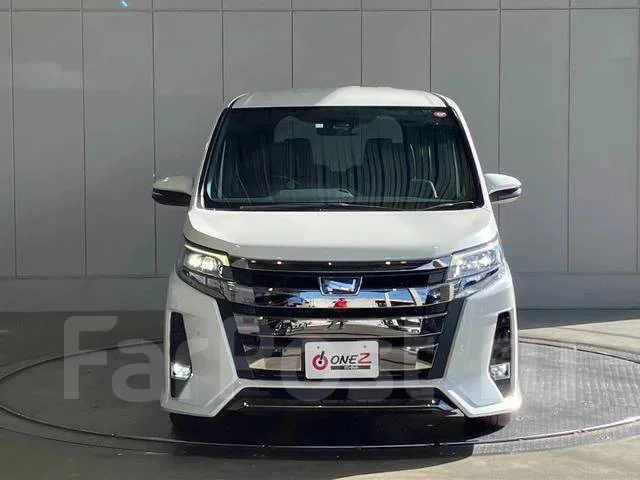 Toyota Noah. ��������, 4wd, 2.0 (152��.�.), ������, 48 000����. ��. ��� ����� �� ������������ ����
