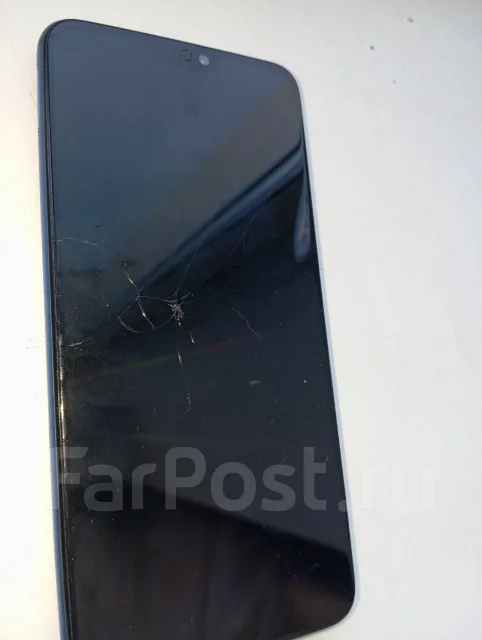 Honor 8X. �/�, 128 ��, �����, 3G, 4G LTE, NFC ����