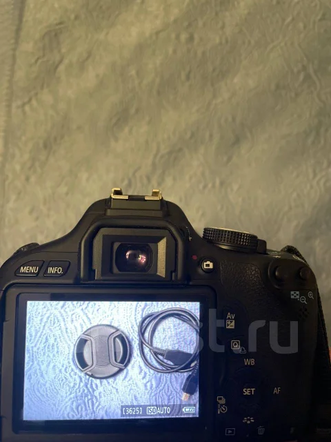 Canon EOS 600D Kit. 15 - 19.9 ��, ���: 3� ����