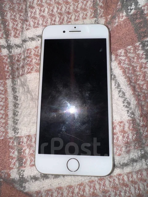 Apple iPhone 8. �/�, 64 ��, �����, �����������, 3G ����