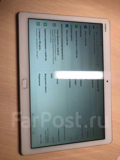 Huawei MediaPad M3 Lite. ������ 32 �� ����