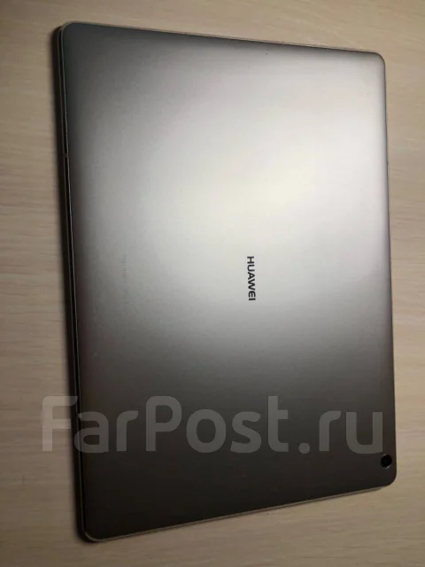Huawei MediaPad M3 Lite. ������ 32 �� ����