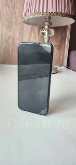 Apple iPhone 13. �/�, 256 ��, ������, 4G LTE, NFC ����