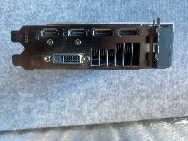 Radeon RX 570 ����