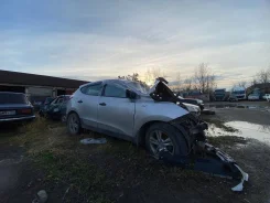 Hyundai ix35. U5YZT81ABBBL051181 ����