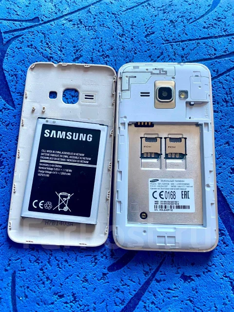 Samsung Galaxy J1 2016. �/�, 8 �� ����
