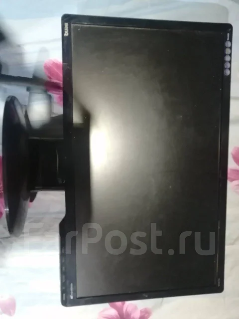 BenQ. 19" ����