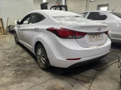 Hyundai Elantra. MD, G4NB ����