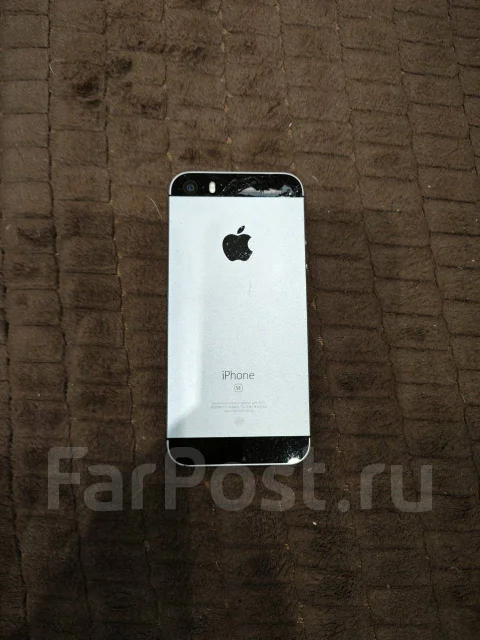 Apple iPhone SE. �/�, 64 ��, �����������, 4G LTE ����