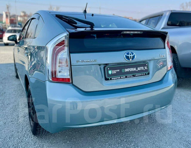 Toyota Prius. ��������, ��������, 1.8 (99��.�.), ������, 250 000����. �� ����