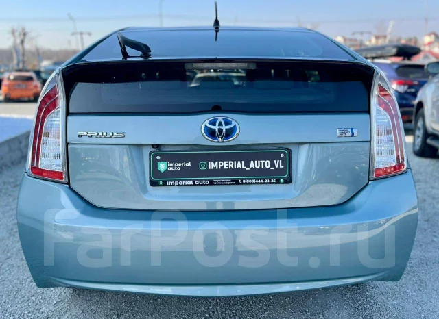 Toyota Prius. ��������, ��������, 1.8 (99��.�.), ������, 250 000����. �� ����