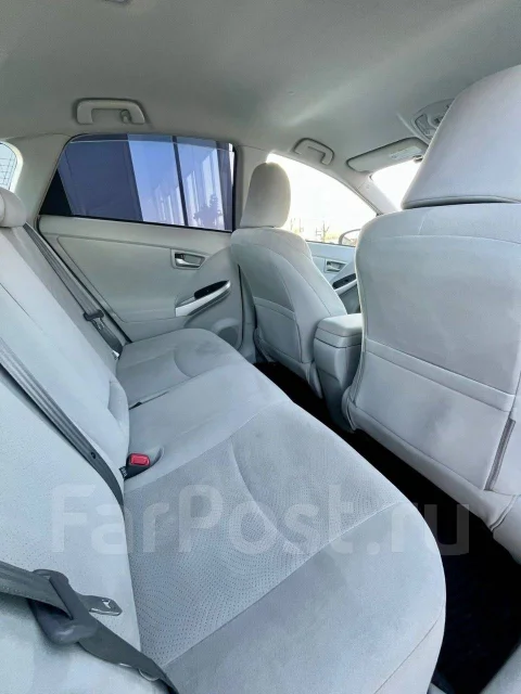 Toyota Prius. ��������, ��������, 1.8 (99��.�.), ������, 250 000����. �� ����