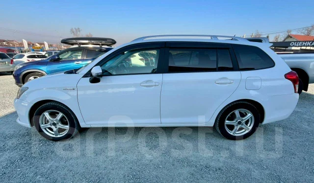 Toyota Corolla Fielder. ��������, ��������, 1.5 (74��.�.), ������, 191 000����. �� ����