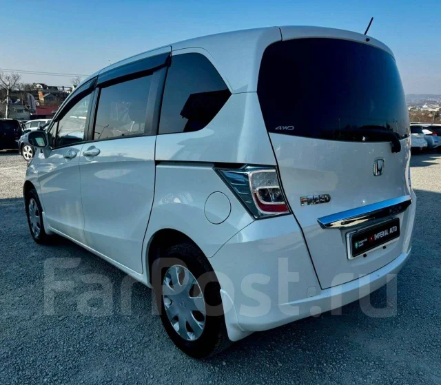 Honda Freed. �������, 4wd, 1.5 (118��.�.), ������, 157 000����. �� ����