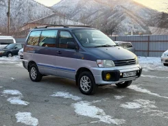 Toyota Town Ace Noah. �������, 4wd, 2.0 (140��.�.), ������, 296����. �� ����